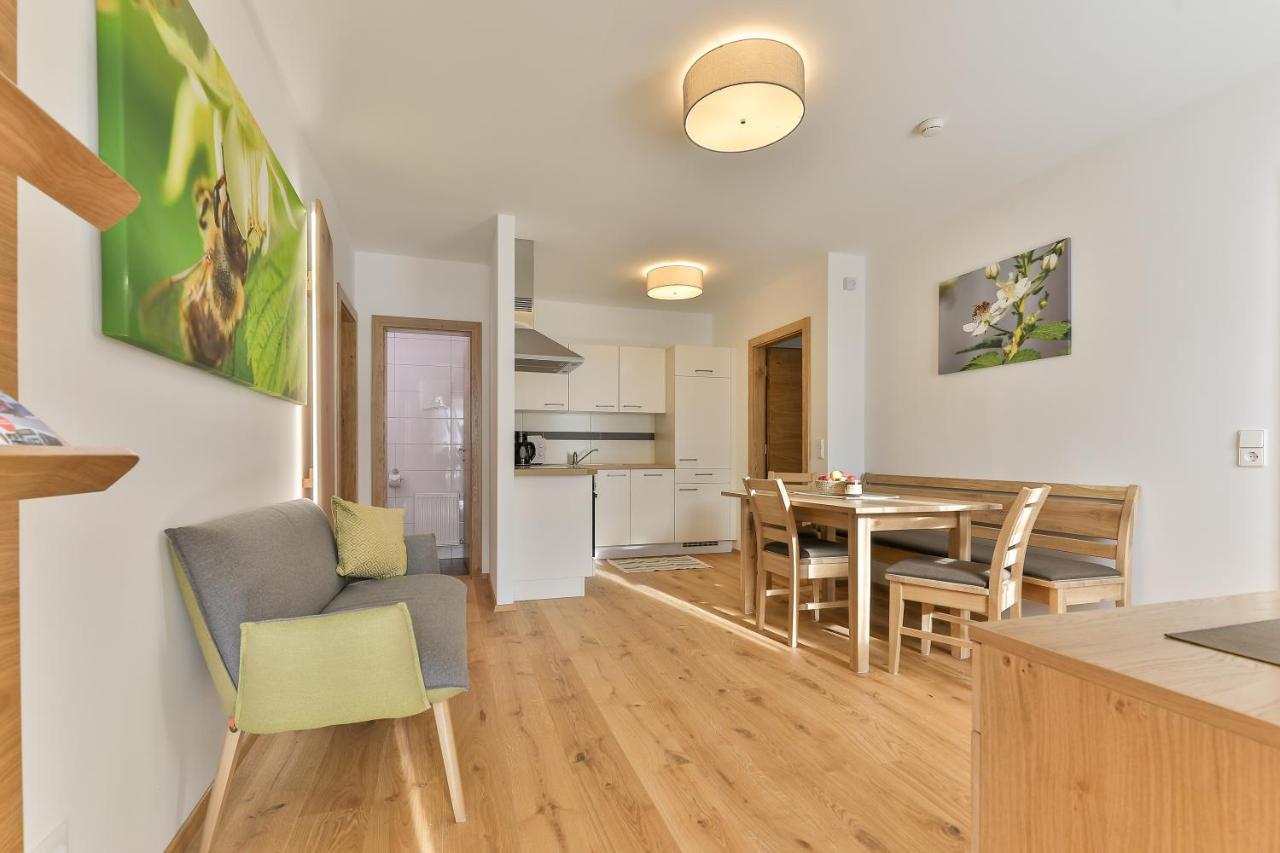 Kronhofer - Apartments & Erlebnis-Imkerei Hermagor-Pressegger See Exteriér fotografie